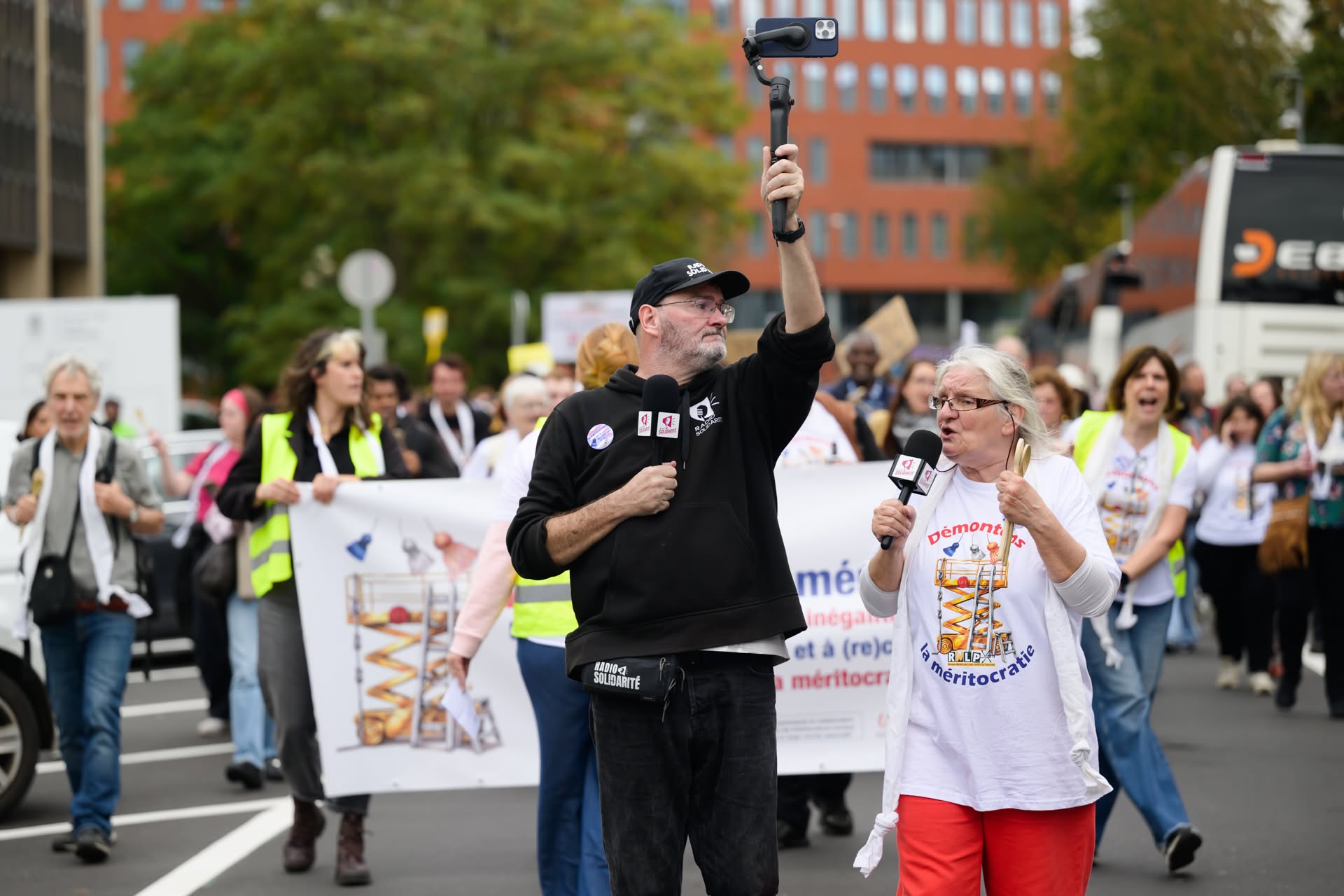 Namur - Journée mondiale de la lutte contre la Pauvreté - Réseau Wallon de la Lutte contre la pauvreté.