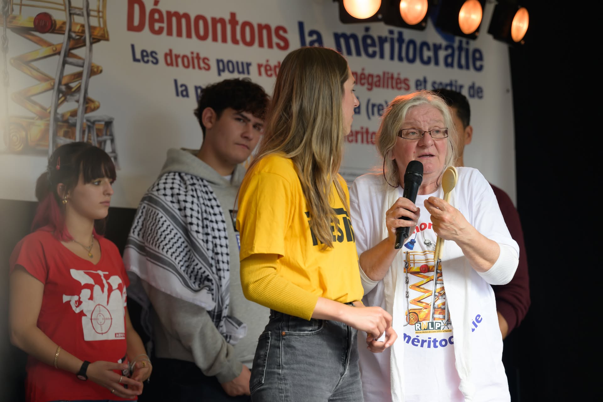 Namur - Journée mondiale de la lutte contre la Pauvreté - Réseau Wallon de la Lutte contre la pauvreté.