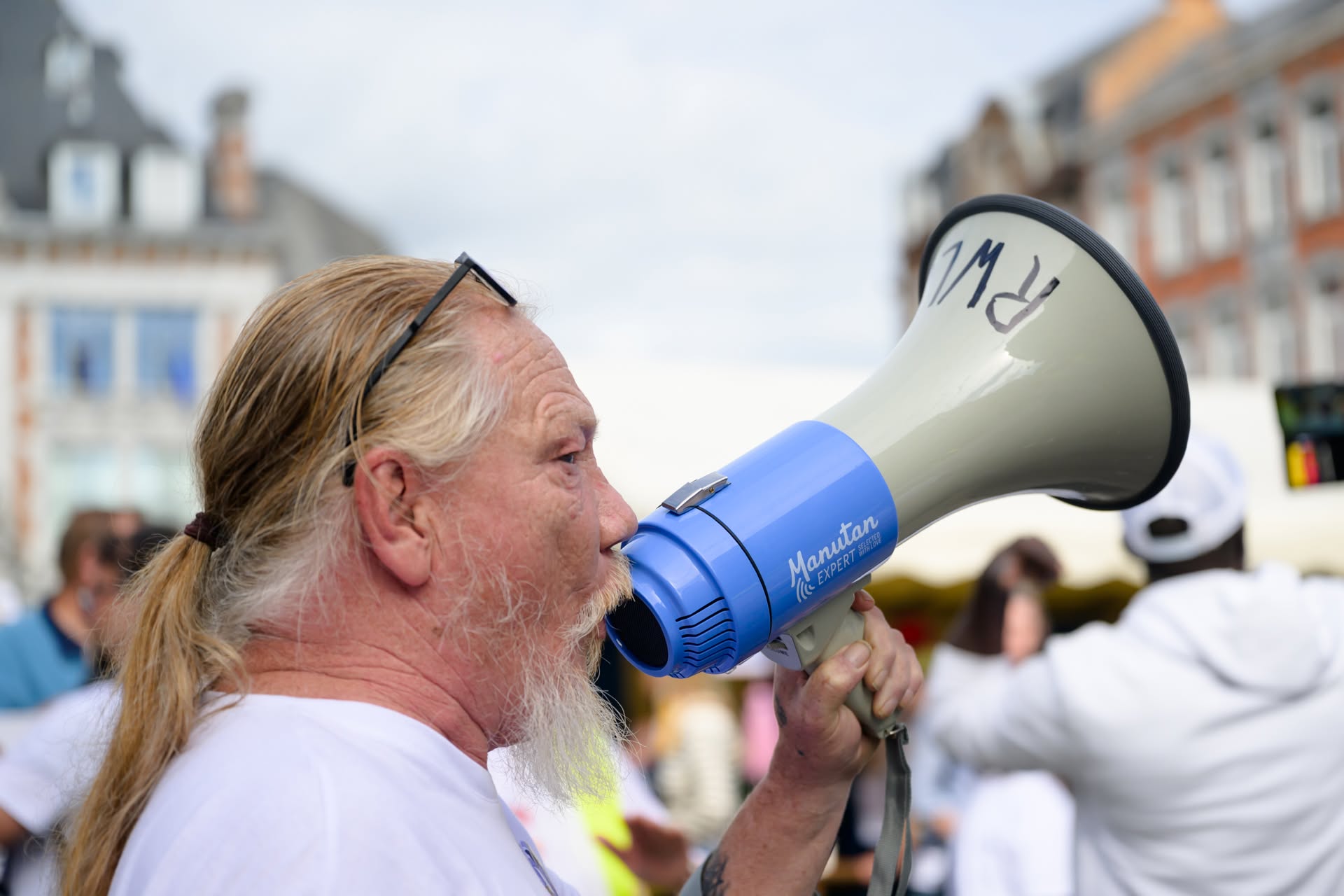 Namur - Journée mondiale de la lutte contre la Pauvreté - Réseau Wallon de la Lutte contre la pauvreté.