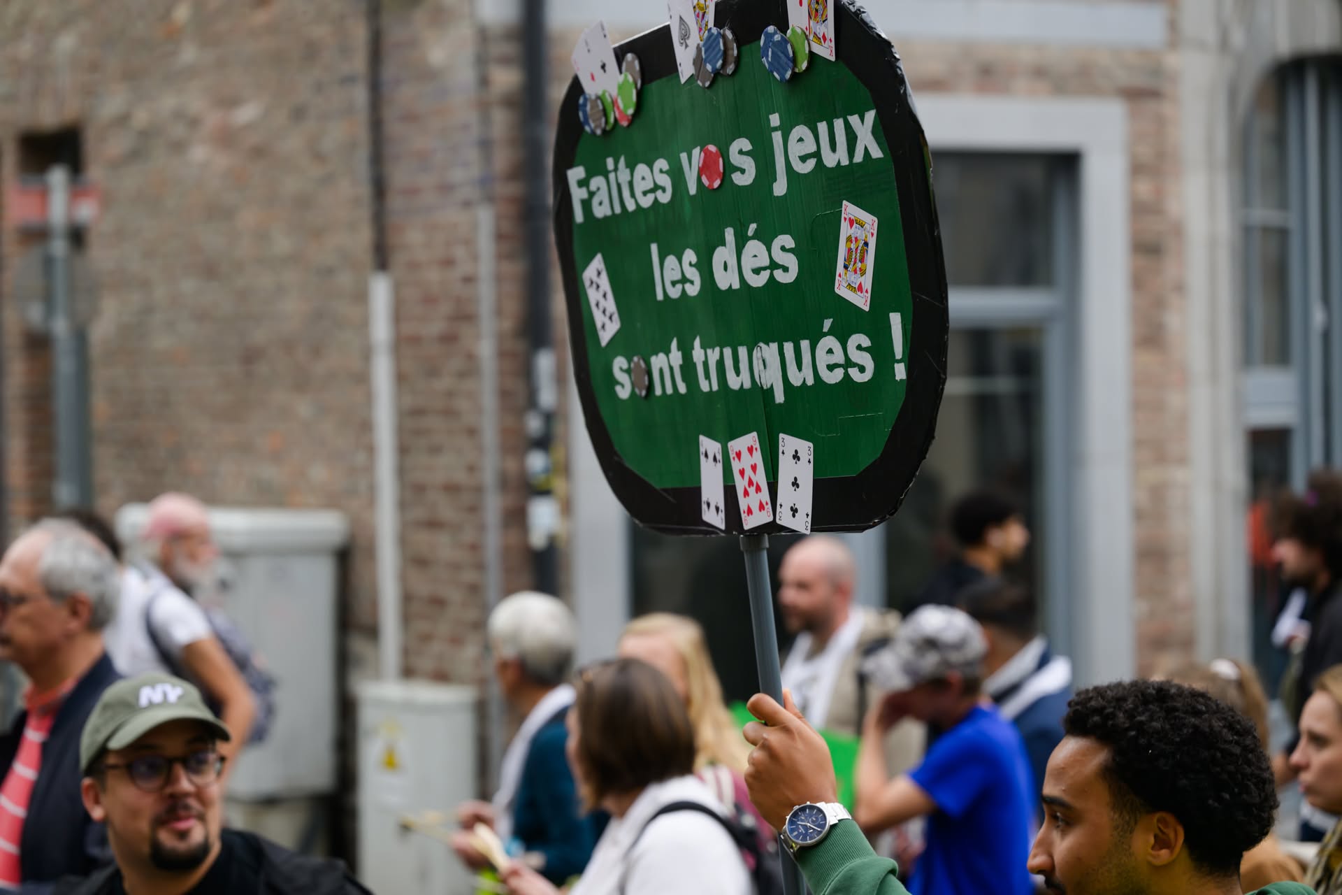 Namur - Journée mondiale de la lutte contre la Pauvreté - Réseau Wallon de la Lutte contre la pauvreté.