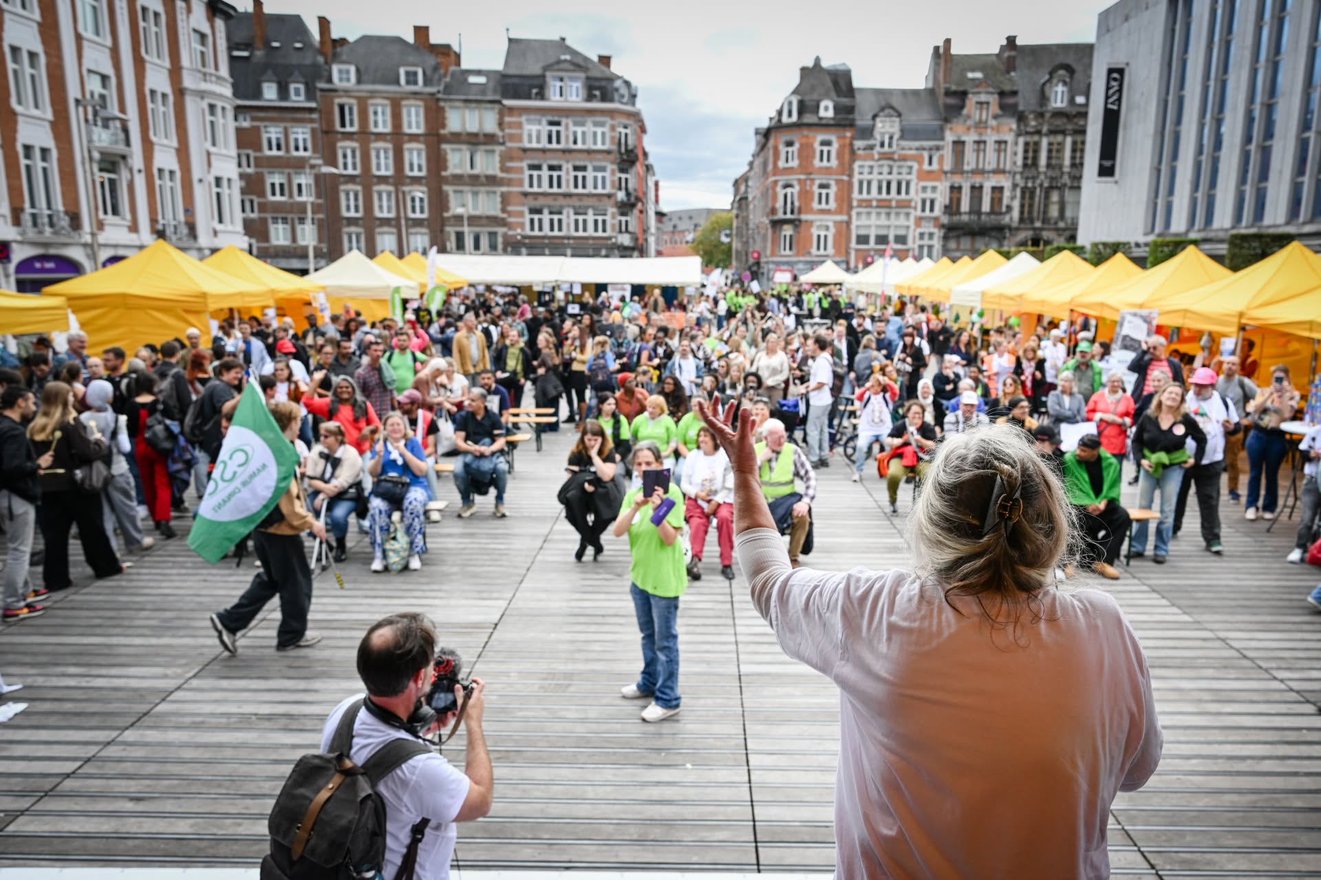 Namur - Journée mondiale de la lutte contre la Pauvreté - Réseau Wallon de la Lutte contre la pauvreté.